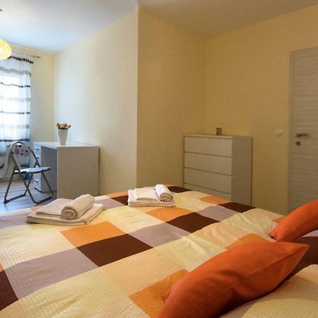 Apartment Valmas 普拉 外观 照片