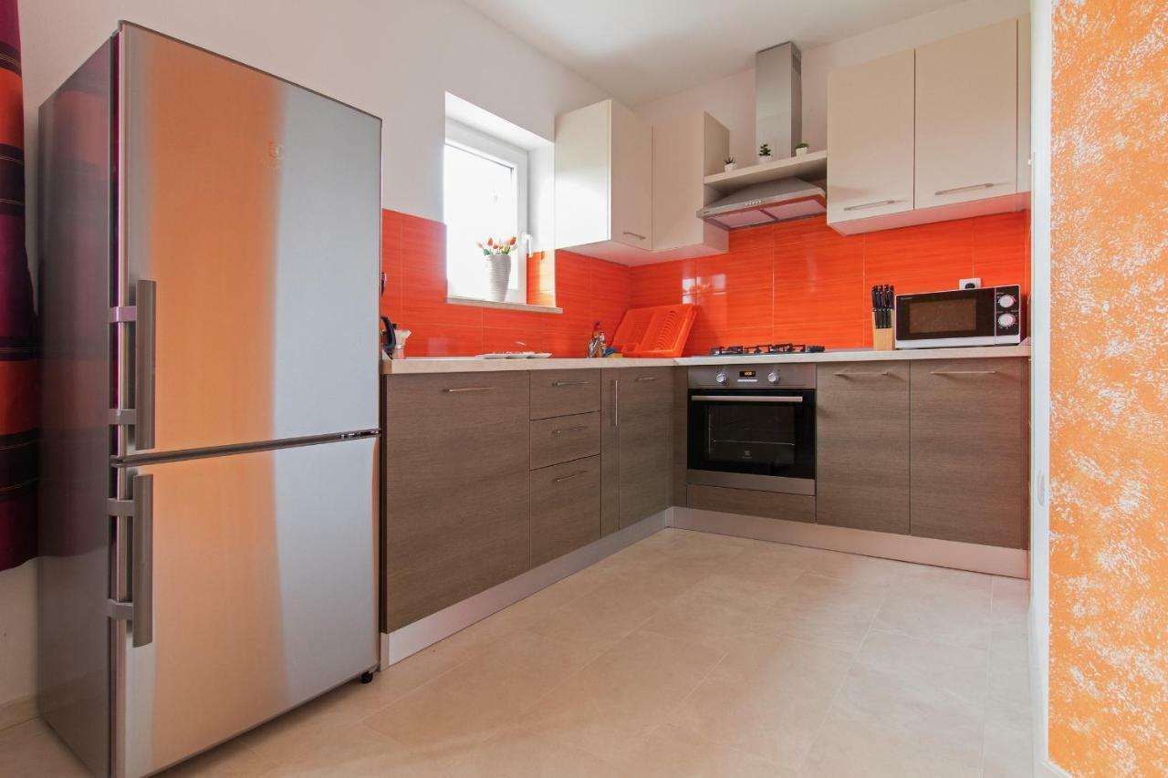 Apartment Valmas 普拉 外观 照片